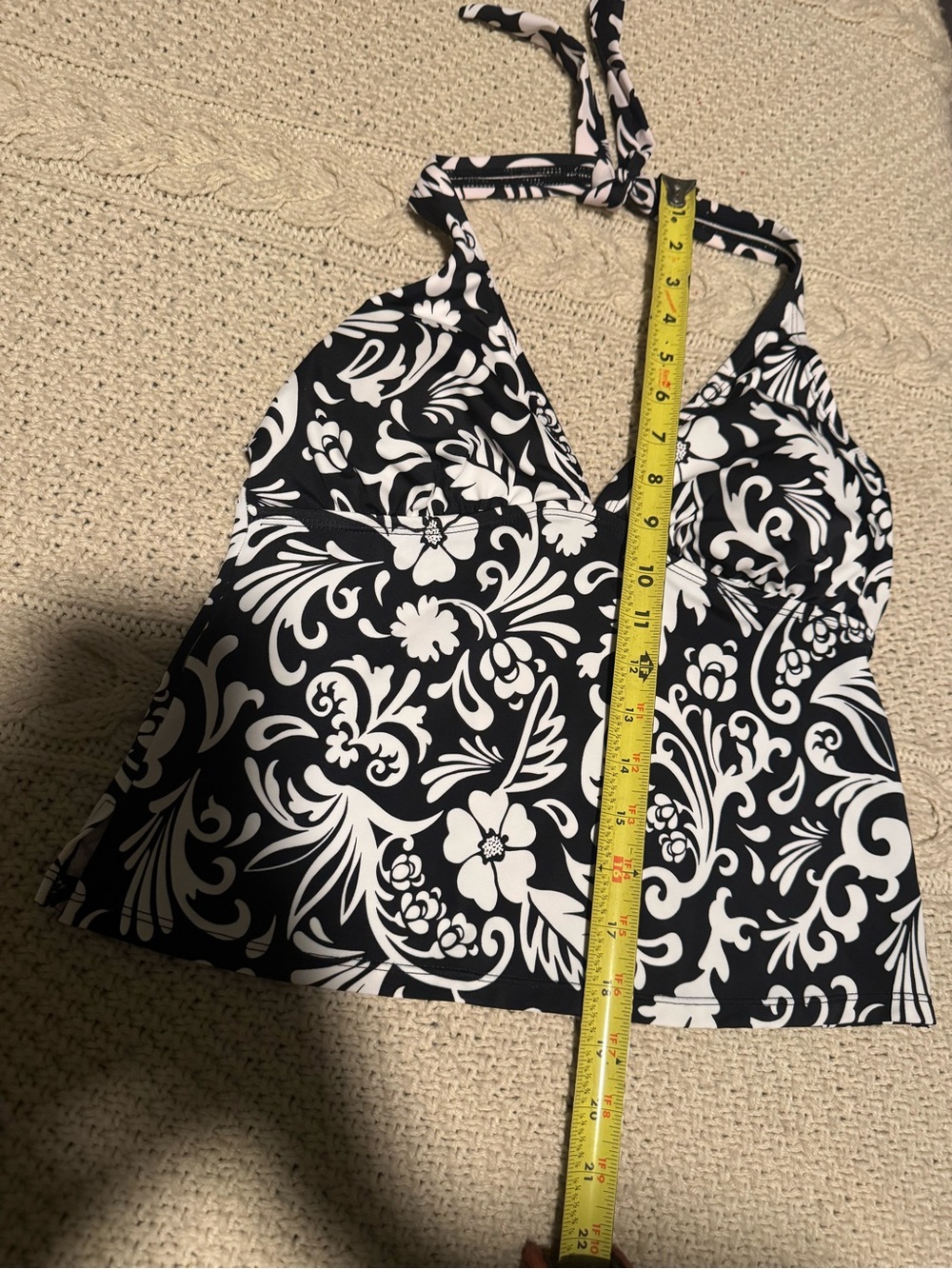Jantzen Black and White Floral Halter Camisole